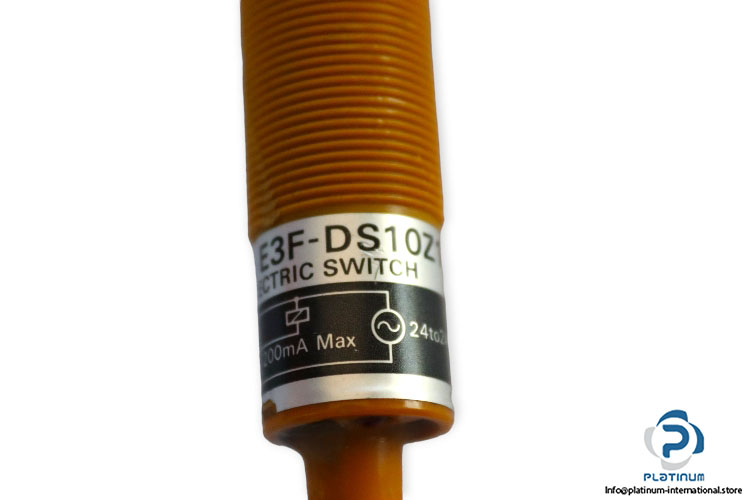 omron-E3F-DS10Z1-diffuse-reflective-sensor-used-2