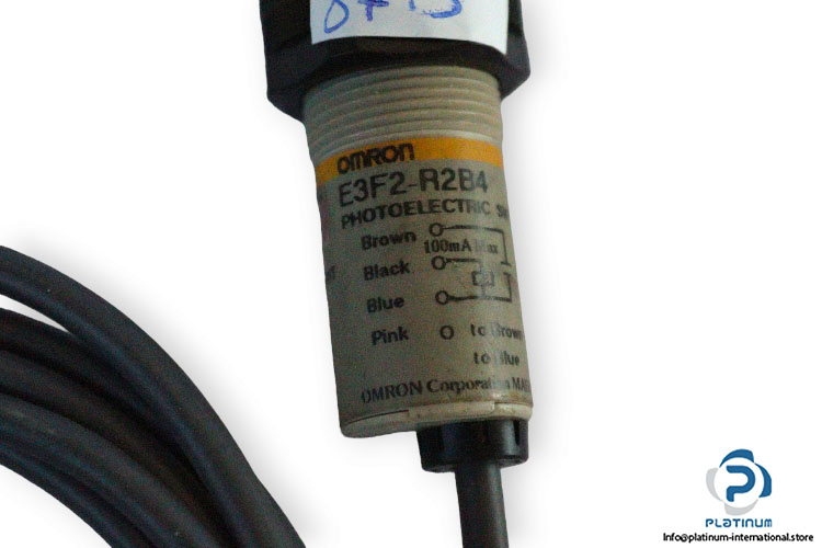 omron-E3F2-R2B4-photo-electric-sensor-(Used)-1