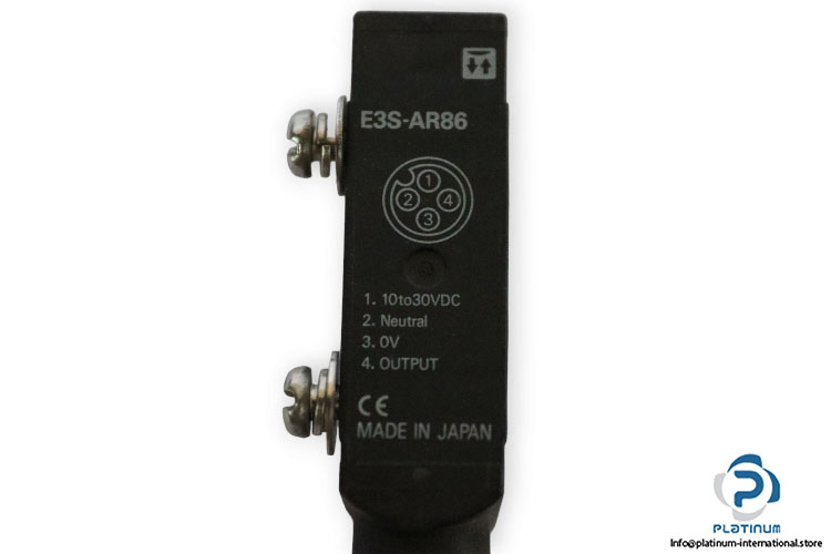omron-E3S-AR86-photoelectric-sensor-(used)-1