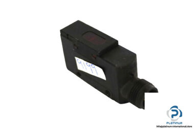 omron-E3S-AR86-photoelectric-sensor-(used)