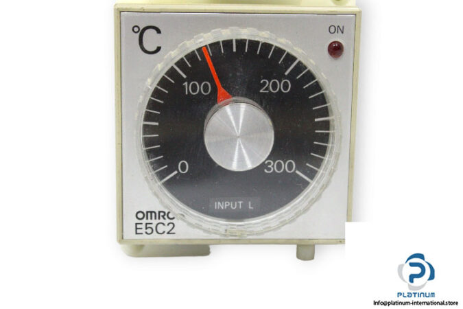 omron-E5C2-R20L-D-temperature-controller-(used)-2