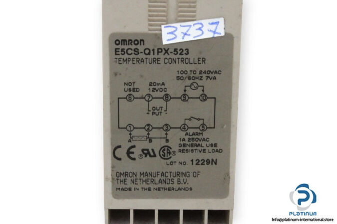 omron-E5CS-Q1PX-523-temperature-controller-(used)-2