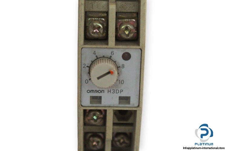 omron-H3DP-timer-(Used)-1