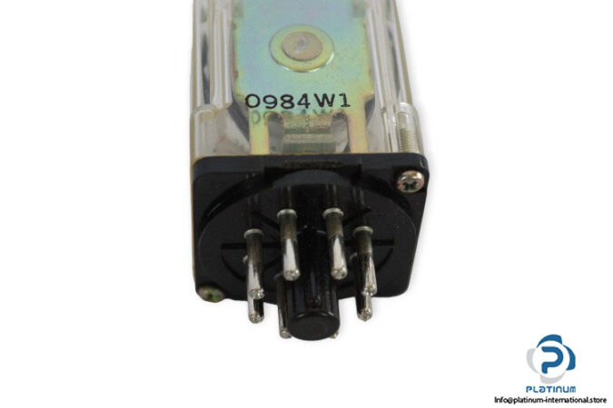 omron-MK2P-relay-(New)-2