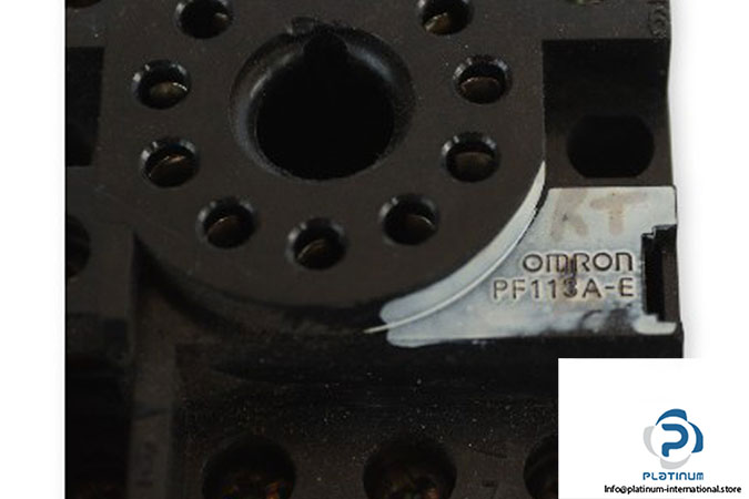 omron-PF113A-E-socket-(used)-1