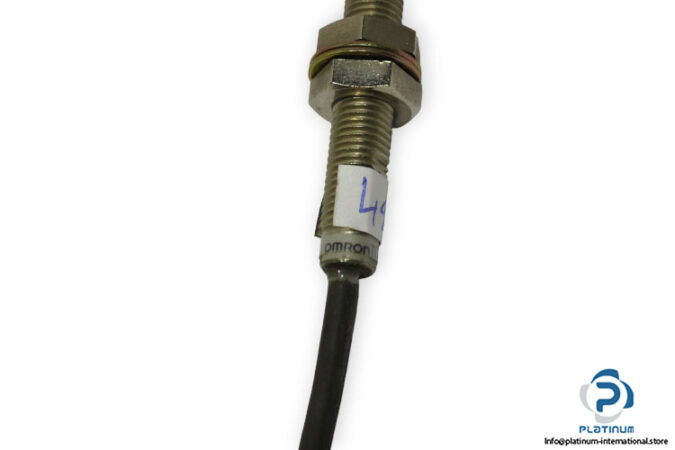 omron-TL-X1F1-G-inductive-sensor-used-4