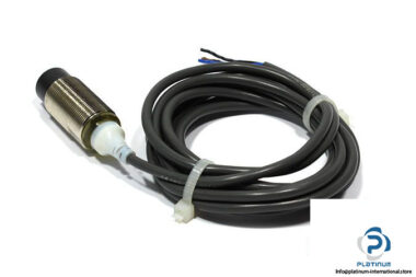 omron-e2a-m18kn16-wp-c1-inductive-proximity-sensor-1