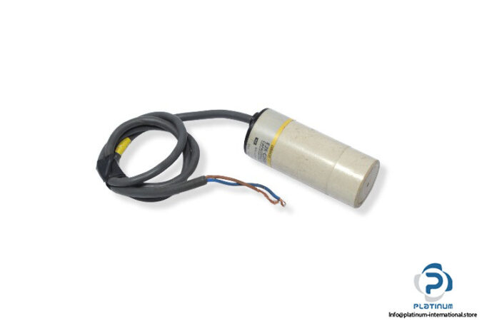 omron-E2K-C25MY1-capacitive-proximity-switch