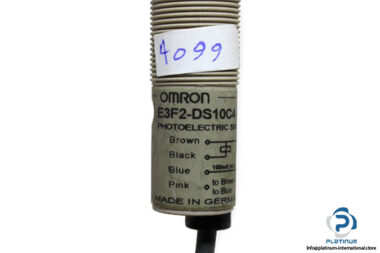 omron-e3f2-ds10c4-n-photoelectric-sensor-used-1