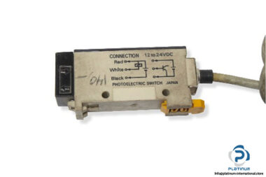 omron-e3xr-ce4-photoelectric-slim-sensor-2