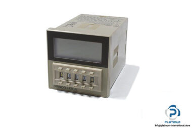 omron-H3CA-A-solid-state-digital-timer