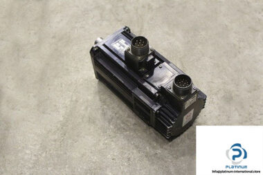 omron-r88m-w1k530h-bs2-ac-servomotor-1