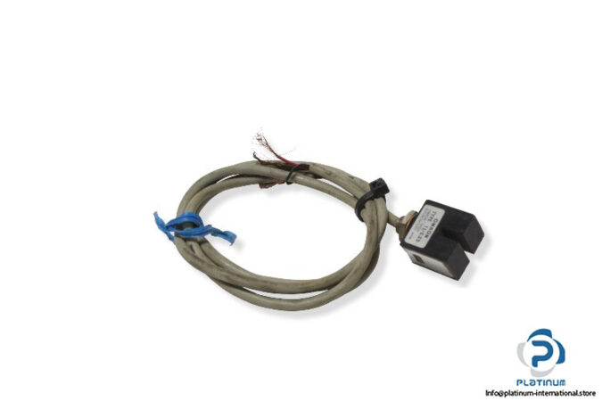 omron-TL-G3D-inductive-proximity-sensor