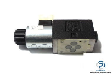 parker-d1vw020bnjw91-directional-control-valve-2