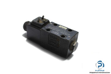 parker-D1VW020BNYW91-solenoid-operated-directional-control-valve