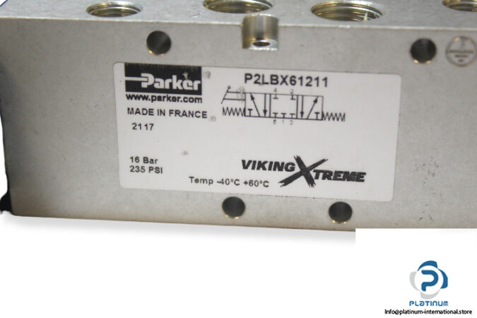 parker-p2lbx61211-pneumatic-manual-valve-1
