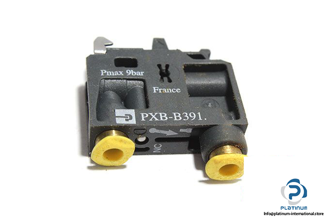 parker-pxb-b3111ba2-push-button-valve-1