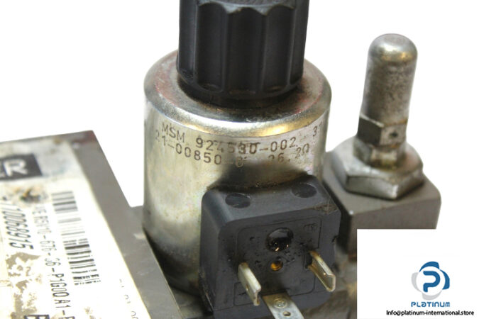 parker-r4v06-0g6-3m-a1-pressure-relief-valve-3