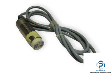 pepperl-fuchs-CJ10-30GM-WS-capacitive-sensor-used