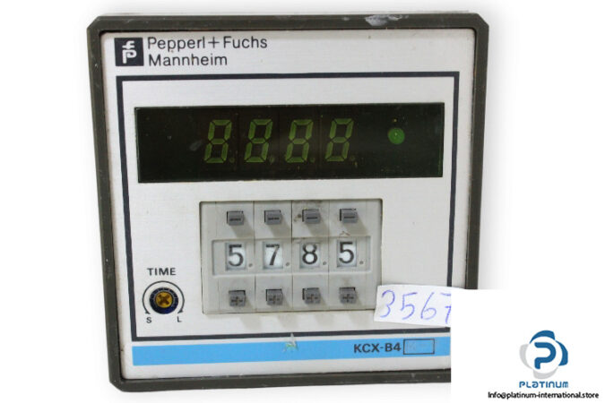 pepperl+fuchs-KCX-B4M-V-Preset-Counter-(used)-1