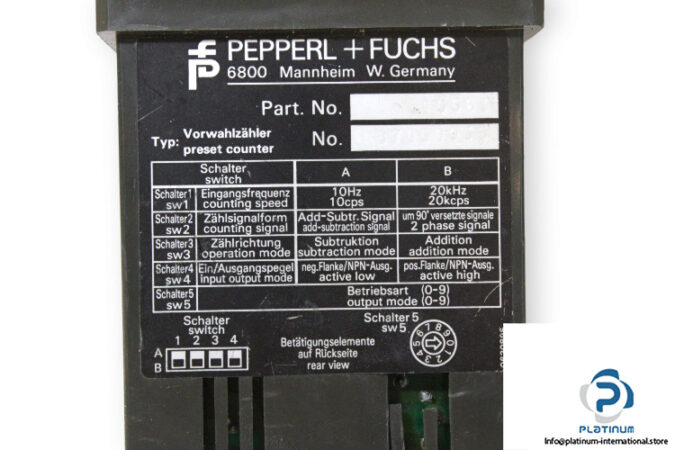 pepperl+fuchs-KCX-B4M-V-Preset-Counter-(used)-3