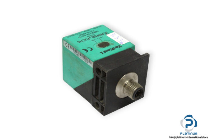 pepperl+fuchs-NBB20-L2-A0-V1-inductive-sensor-(used)