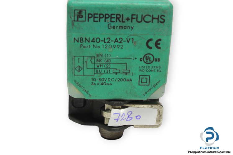 pepperl-fuchs-NBN40-L2-A2-V1-inductive-sensor-used-2