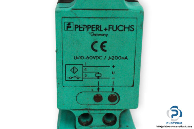 pepperl-fuchs-NJ20E-E2-inductive-sensor-(used)-1