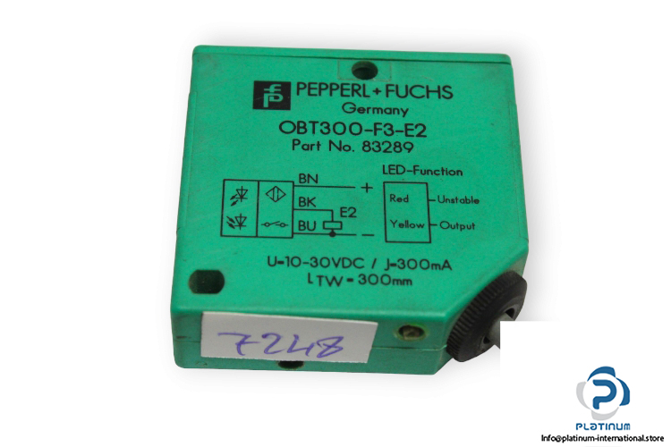 pepperl-fuchs-OBT300-F3-E2-laser-diffuse-sensor-used-2