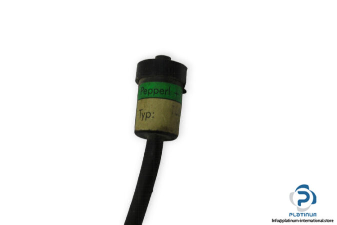 pepperl-fuchs-TLG75-K9-P500-fiber-optic-sensor-used-2