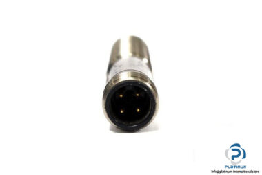 PEPPERLFUCHS-G1292-THROUGH-BEAM-PHOTOELECTRIC-SENSOR-EMITTER3_675x450.jpg