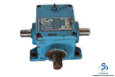 pfaff-silberblau-K11.13-GEAR-BOXE-(used)-1