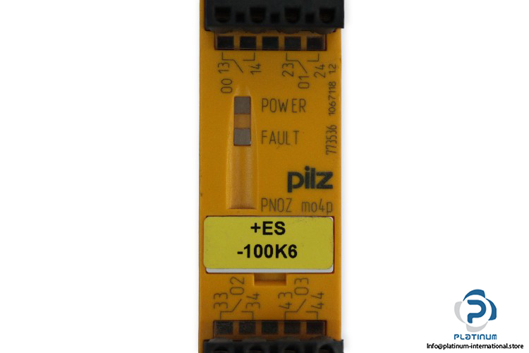 pilz-PNOZ-MO4P-expansion-module-(used)-1