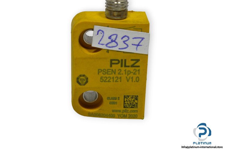 pilz-PSEN-2.1P-21-magnetic-safety-switch-(used)-1