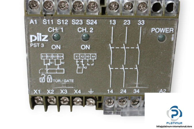 pilz-PST-3-230-VAC-safety-relay-(used)-1