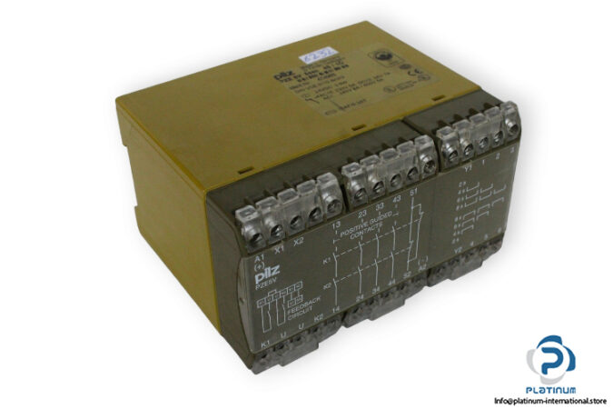 pilz-PZE-5V-8SEC-4S_1O-safety-relay-(used)