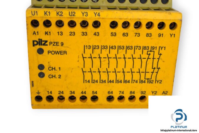 pilz-PZE-9-230VAC-8N_O-1N_C-safety-relay-(used)-1