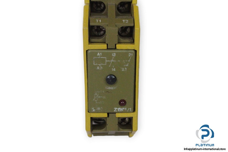 pilz-Z1MN_230VAC_1A1R-safety-relay-(used)-1