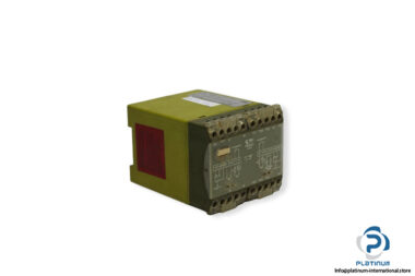 pilz-P2HZ_3-24V-_1A_1R-two-hand-safety-relay