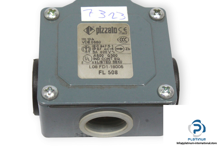 pizzato-FL-508-pizzato-position-switch-(used)-1