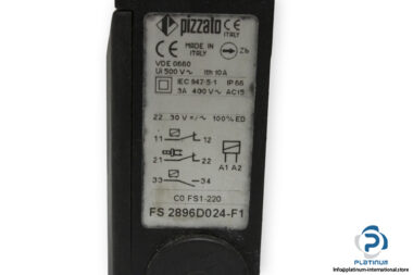 pizzato-FS-2896D024-F1-safety-switch-(new)-1