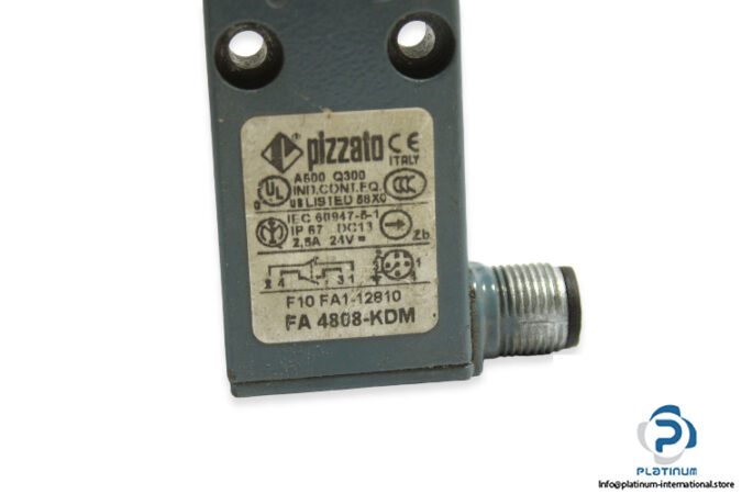 pizzato-fa-4808-kdm-position-switch-used-2