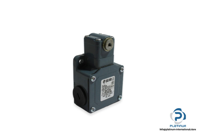 pizzato-fl-551-limit-switch-body-new-1