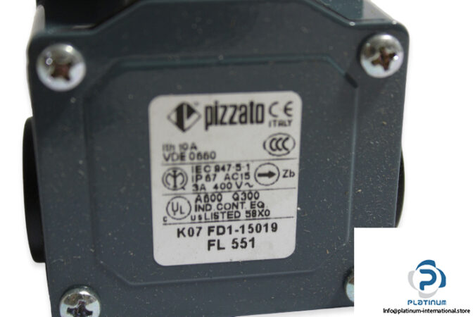 pizzato-fl-551-limit-switch-body-new-2