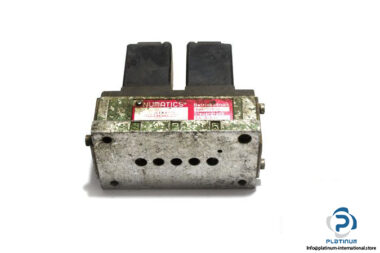 pneumatics-av6-dm41-h-double-solenoid-valve-2