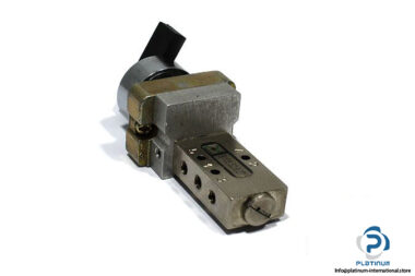 pneumax-105.52.6.27-manual-valve