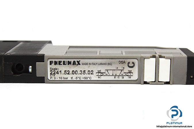 pneumax-2241-52-00-35-02-double-solenoid-pneumatic-valve-1