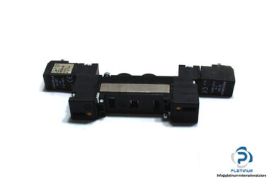 pneumax-2431-52-00-39-08-solenoid-valve-1