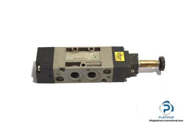 pneumax-t424-52-0-1-b05-single-solenoid-valve-1