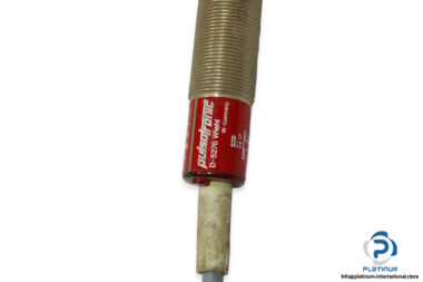 pulsotronic-9921-1300-inductive-sensor-2